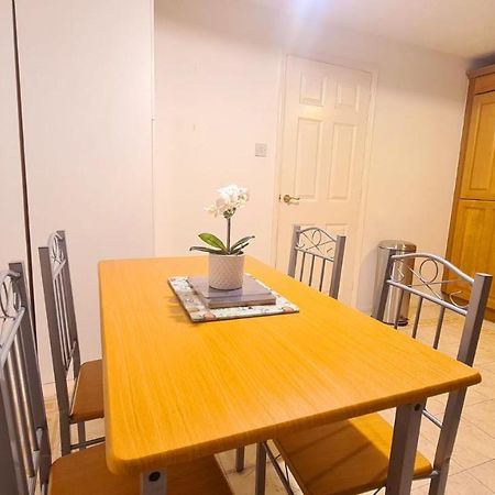 Lovely Double Room With En-Suite In Greenwich Londres Exterior foto