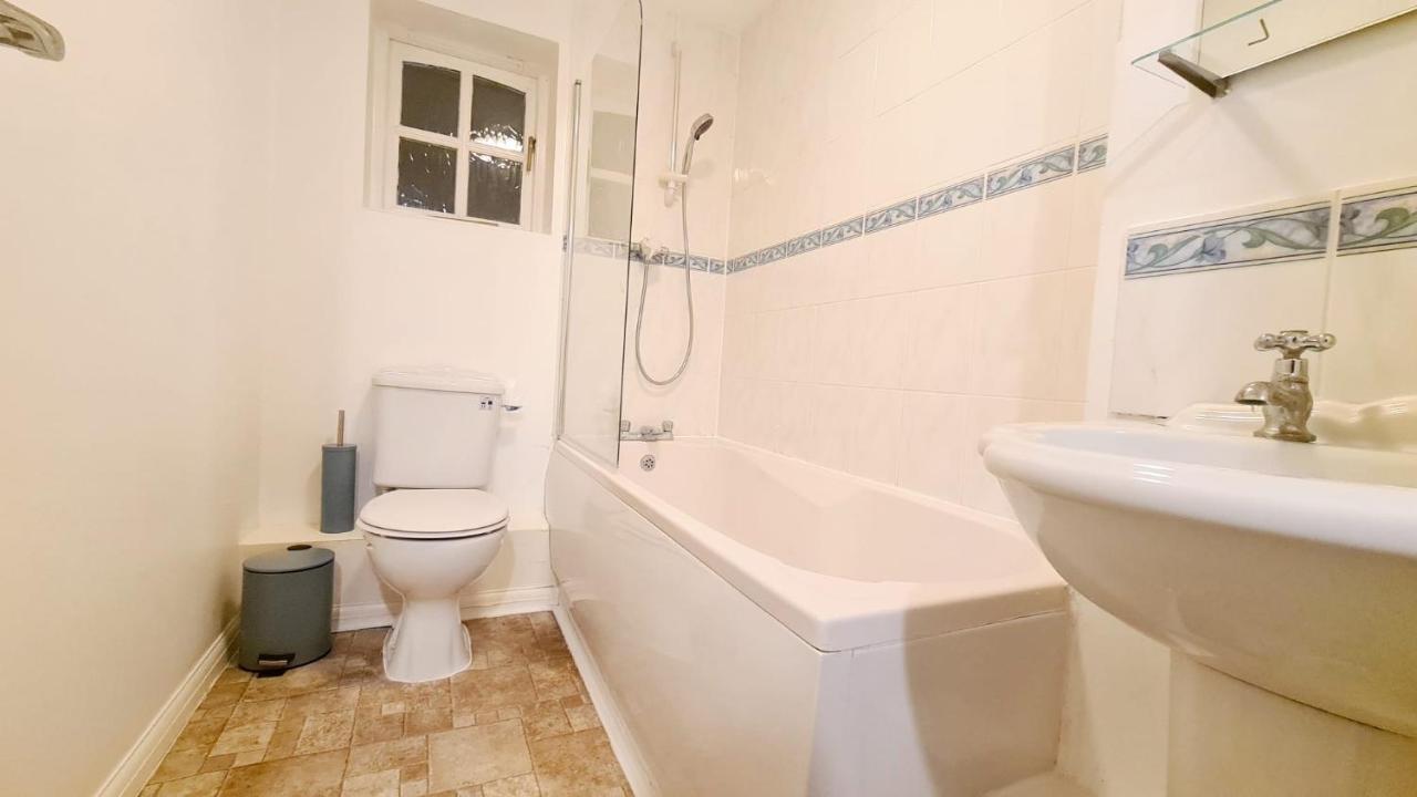 Lovely Double Room With En-Suite In Greenwich Londres Exterior foto